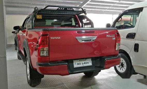Selling Red Toyota Hilux 2017 in Makati-5