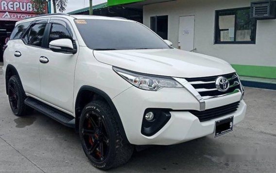 White Toyota Fortuner 2016 for sale in Meycauayan-1