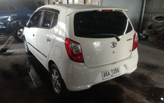 Sell 2017 Toyota Wigo in Quezon City-3