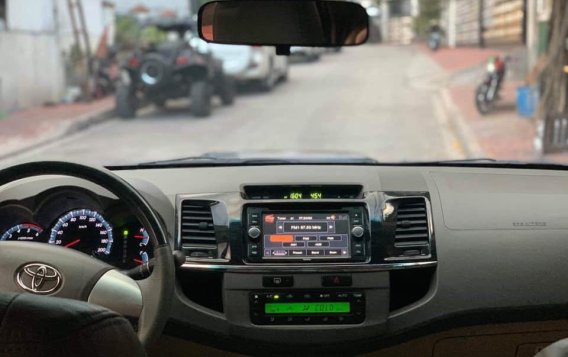 Toyota Fortuner 2013 for sale in Manila-9