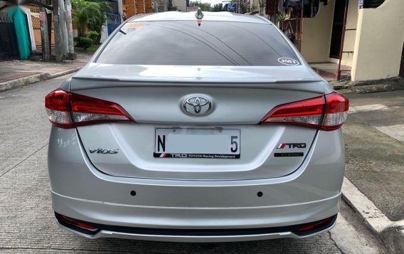 Selling Silver Toyota Vios 2019 in Quezon City-6