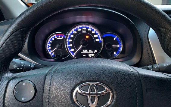 Selling Silver Toyota Vios 2019 in Quezon City-8