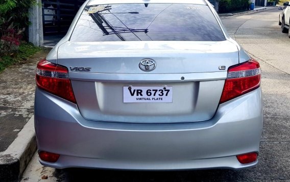 Selling Toyota Vios 2017 in Quezon City -5