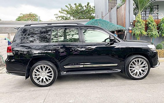 Toyota Land Cruiser 2017 for sale in Bacoor-4