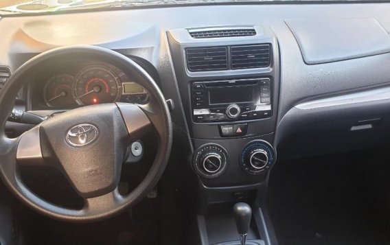 Selling Toyota Avanza 2018 in Manila-4