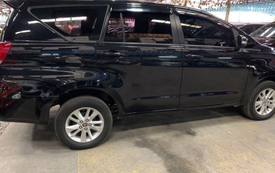 Selling Toyota Innova 2017 in Quezon City-3