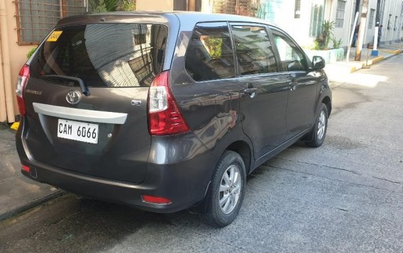 Selling Toyota Avanza 2018 in Manila-1