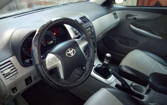 Selling Toyota Corolla Altis 2014 in Las Pinas-5