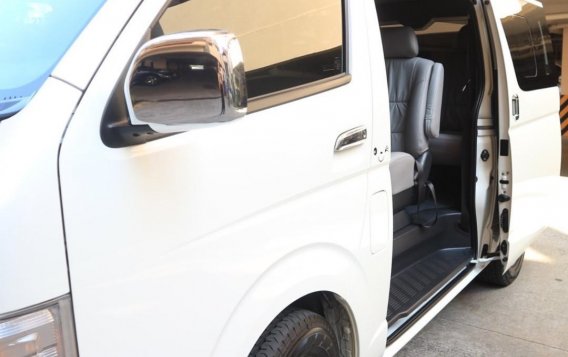 Toyota Hiace 2019 for sale in Las Piñas-2