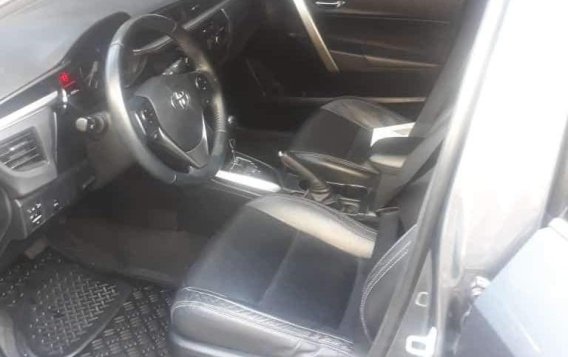 Sell 2014 Toyota Corolla Altis in Manila-7