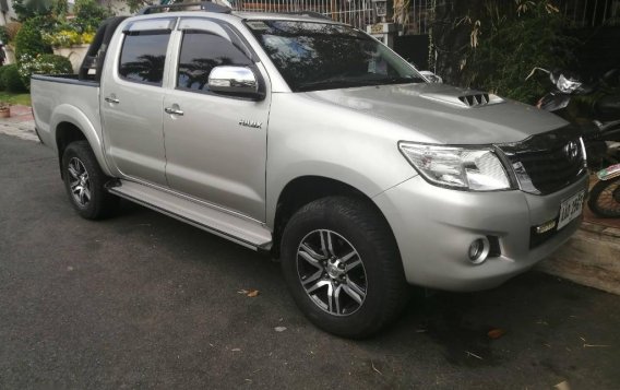 Toyota Hilux 2014 for sale in Manila-3