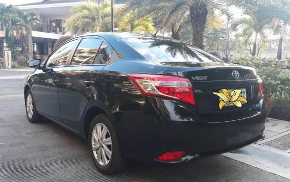 Sell 2015 Toyota Vios in Quezon City-6