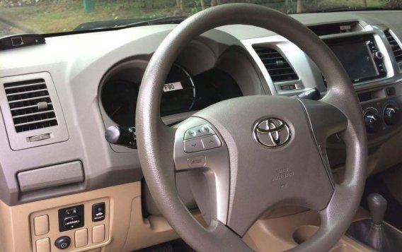 Toyota Hilux 2013 for sale in Quezon City-7