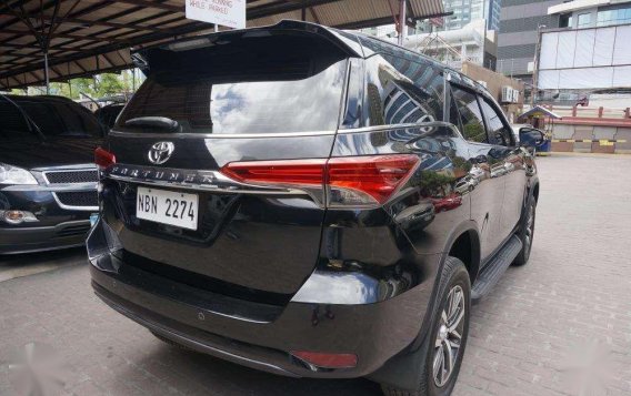 Black Toyota Fortuner 2017 for sale in Automatic-4