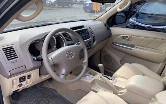 Black Toyota Fortuner 2008 for sale in Automatic-2