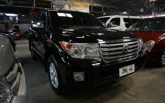 Sell Black 2015 Toyota Land Cruiser in Pasig-2
