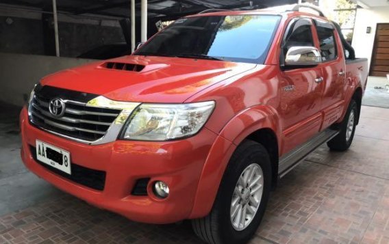 Red Toyota Hilux 2014 for sale in Automatic