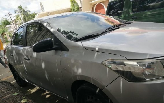 Sell 2014 Toyota Vios in Roxas-3