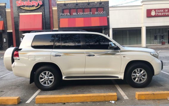 Toyota Land Cruiser 2008 for sale in Makati -3