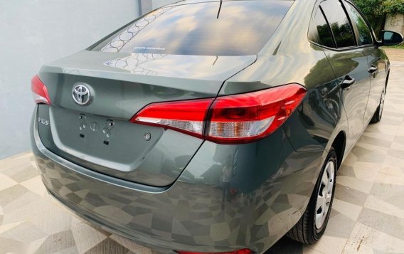 Selling Grayblack Toyota Vios 2019 in Santiago-3