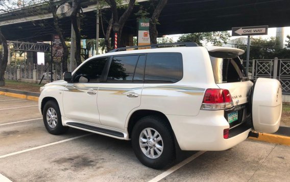 Toyota Land Cruiser 2008 for sale in Makati -8