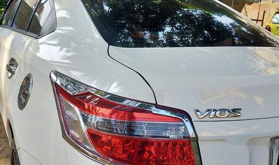 Sell White 2015 Toyota Vios in Manila-5