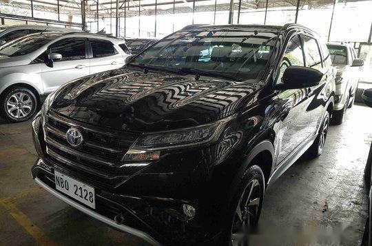 Selling Black Toyota Rush 2019 in San Roque-2