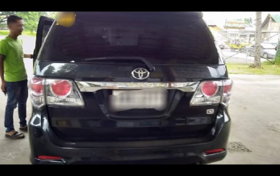 Selling Black Toyota Fortuner 2014 SUV / MPV in San Leonardo-1