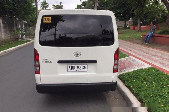 White Toyota Hiace 2015 for sale in Manual-3