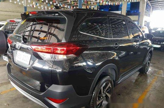 Selling Black Toyota Rush 2019 in San Roque-5