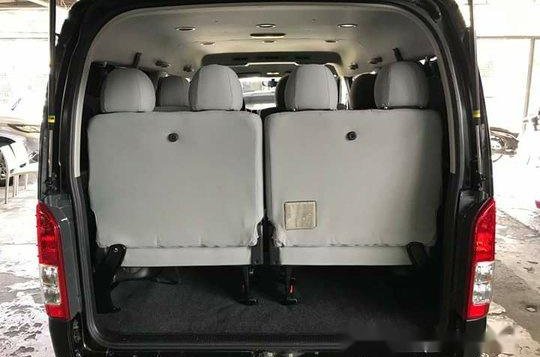 Selling Black Toyota Hiace 2015 in Quezon City-4