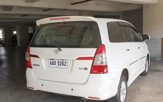 White Toyota Innova 2014 for sale in Manual-1