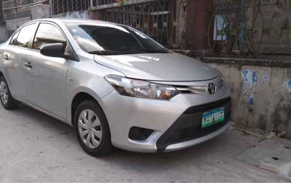 Selling Silver Toyota Vios 2013 in Caloocan