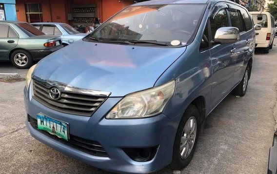 Selling Toyota Innova 2013 in Manila-2