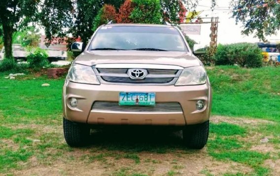 Toyota Fortuner 2006 for sale in Lucban-3