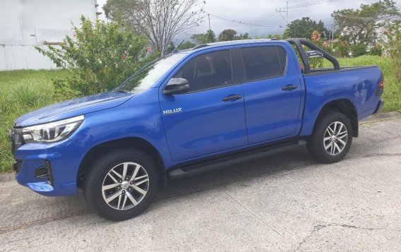 Sell 2018 Toyota Hilux in Manila-5