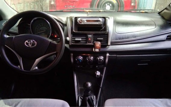 Selling Silver Toyota Vios 2013 in Caloocan-4