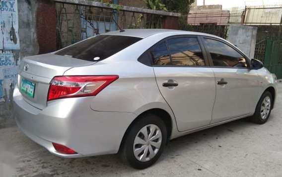 Selling Silver Toyota Vios 2013 in Caloocan-2