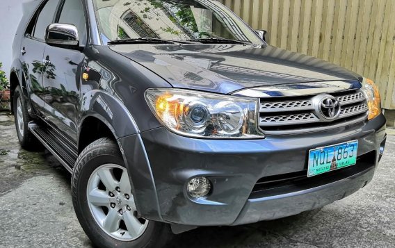 Grey Toyota Fortuner 2010 for sale in Automatic