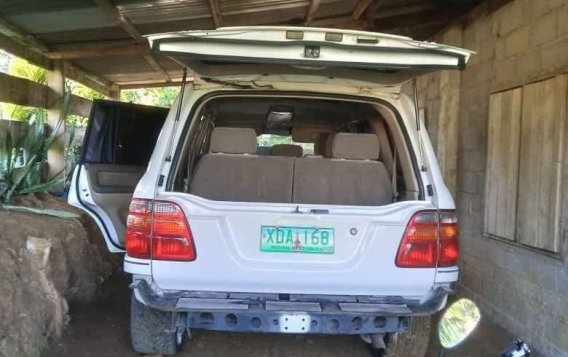 Selling White Toyota Land Cruiser 2001 in Angeles-4