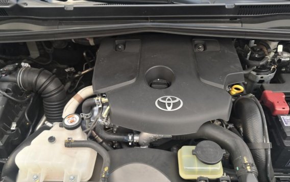 Toyota Innova 2018 for sale in Manila-5