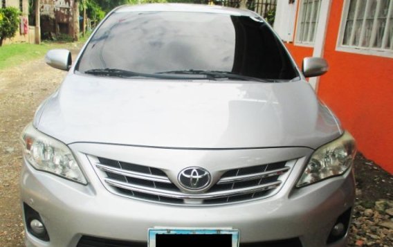 Blue Toyota Corolla altis 2014 for sale in Talisay-8