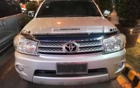 Silver Toyota Fortuner 2018 for sale in Manila-9