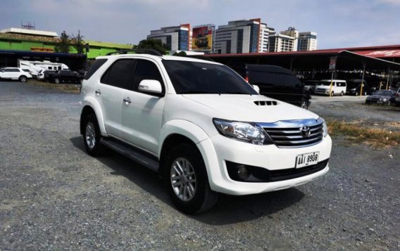 White Toyota Fortuner 2014 for sale in Automatic-4