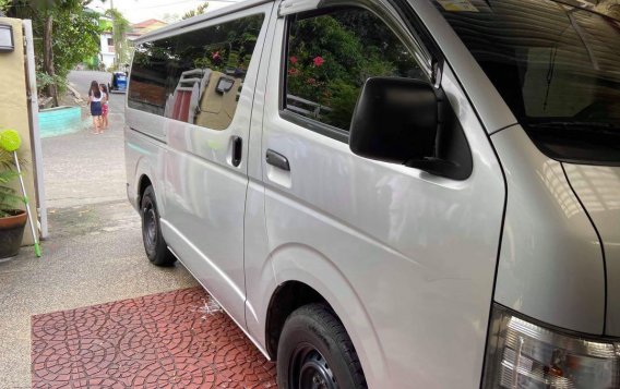 Sell Silver 2015 Toyota Hiace in Manila-2