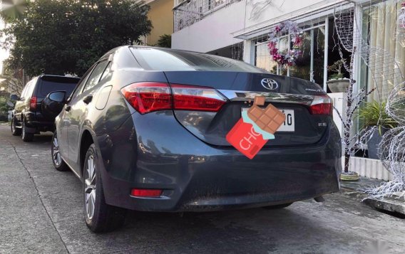 Sell 2015 Toyota Corolla in Quezon City-6