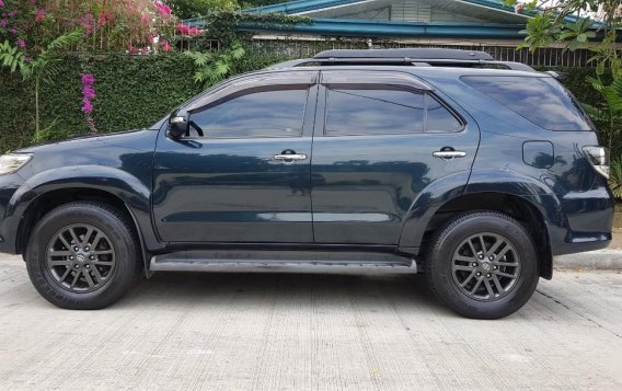 Toyota Fortuner 2015 for sale in Quezon City-5