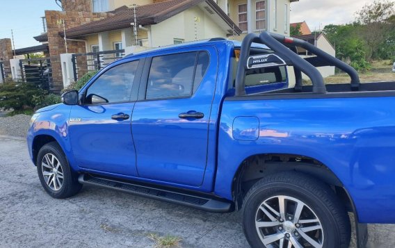 Sell 2018 Toyota Hilux in Manila-1