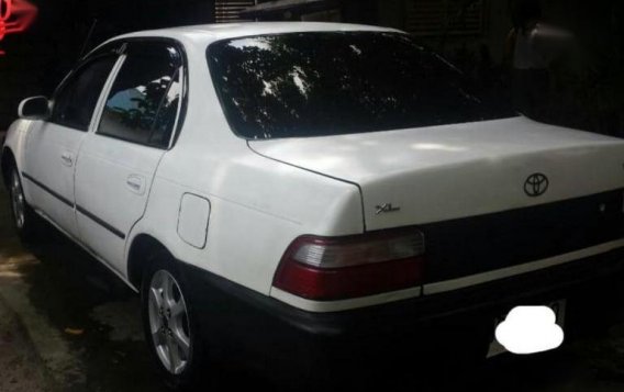 Selling White Toyota Corolla 1996 in San Fernando-3
