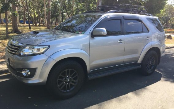 Selling Silver Toyota Fortuner 2015 in Muntinlupa-6